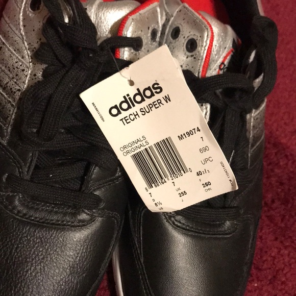 8.5 Adidas Rita Ora sneakers NWT - Picture 3 of 3